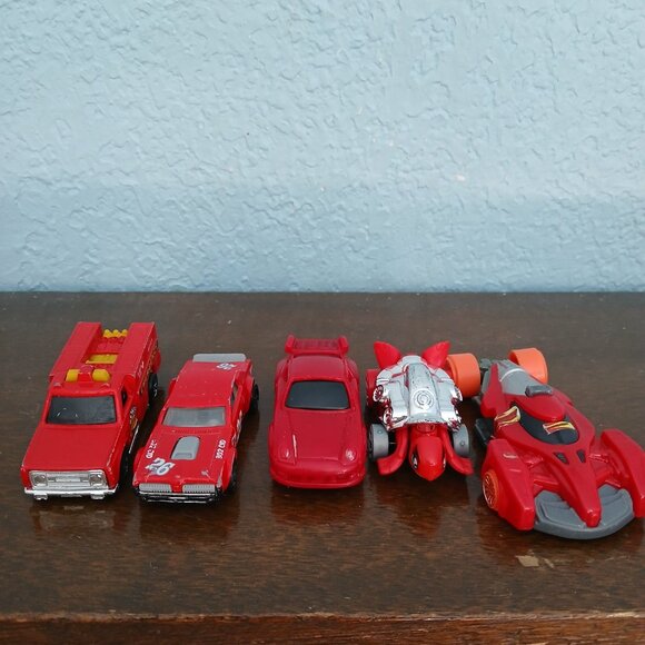 Hot Wheels Mattel Lot 36 Cars w/ Carrying Case Holds 100 Cars - Picture 7 of 16